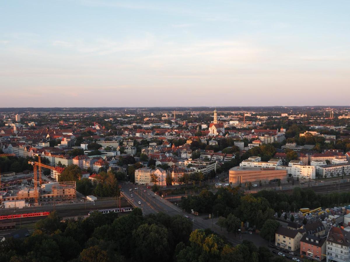 Royal - Sky - Suite Augsburg Luaran gambar