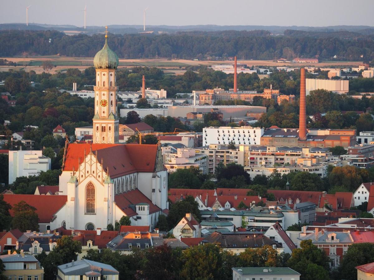 Royal - Sky - Suite Augsburg Luaran gambar